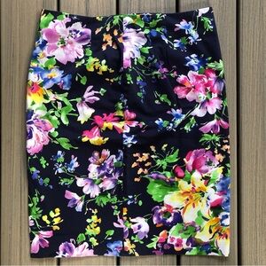 Lauren Ralph Lauren Floral Pencil Skirt - Multicolor on Navy Size 10